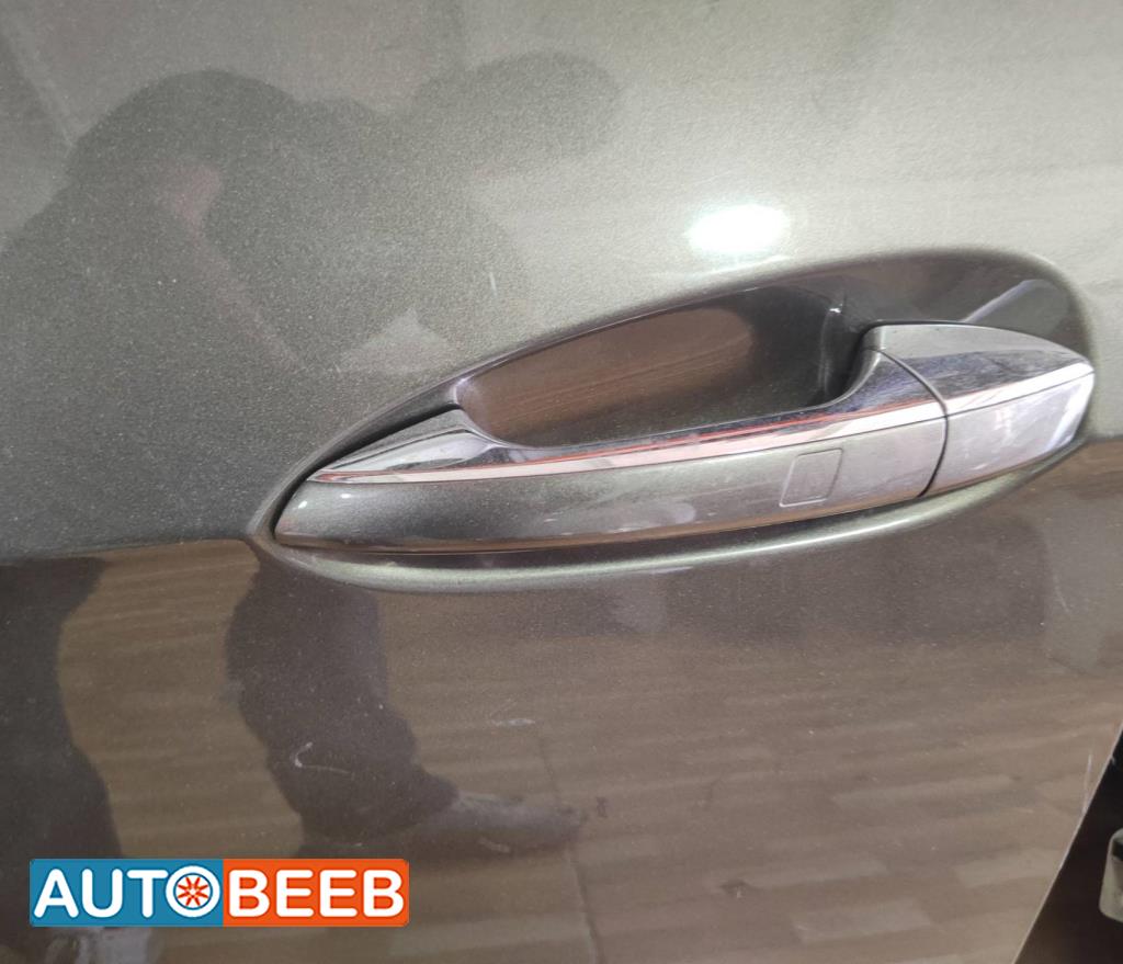 Body  Door Handle  Mercedes Benz E200