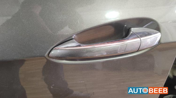 Body  Door Handle  Mercedes Benz E200