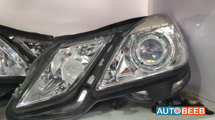 Lights Front light Mercedes Benz E200