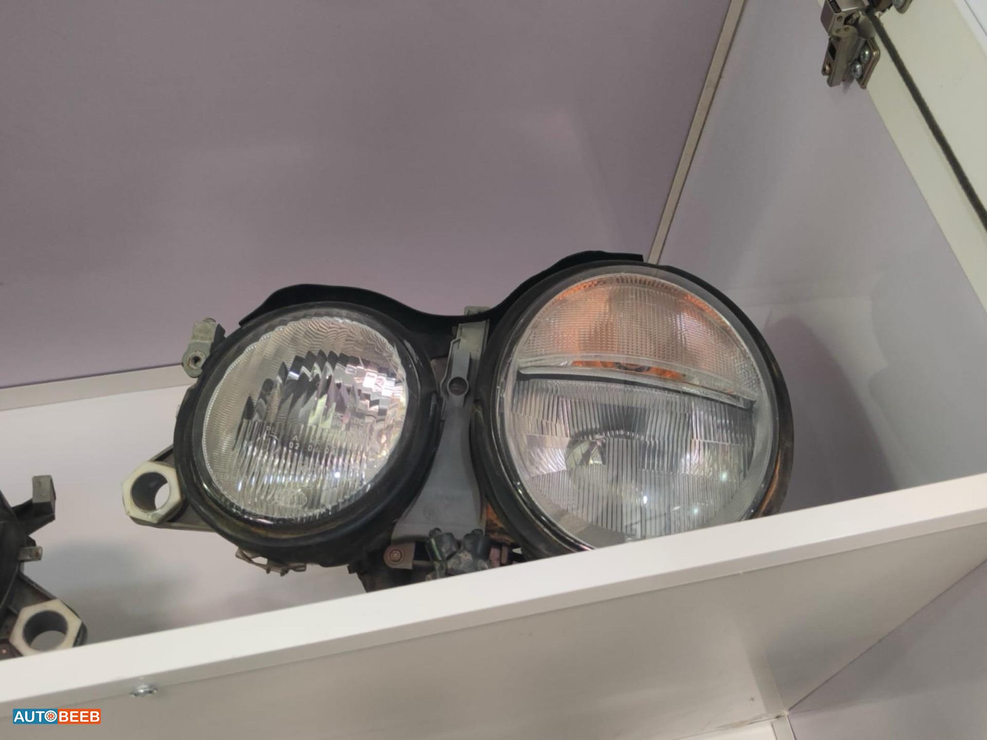 Lights Front light Mercedes Benz CLK200