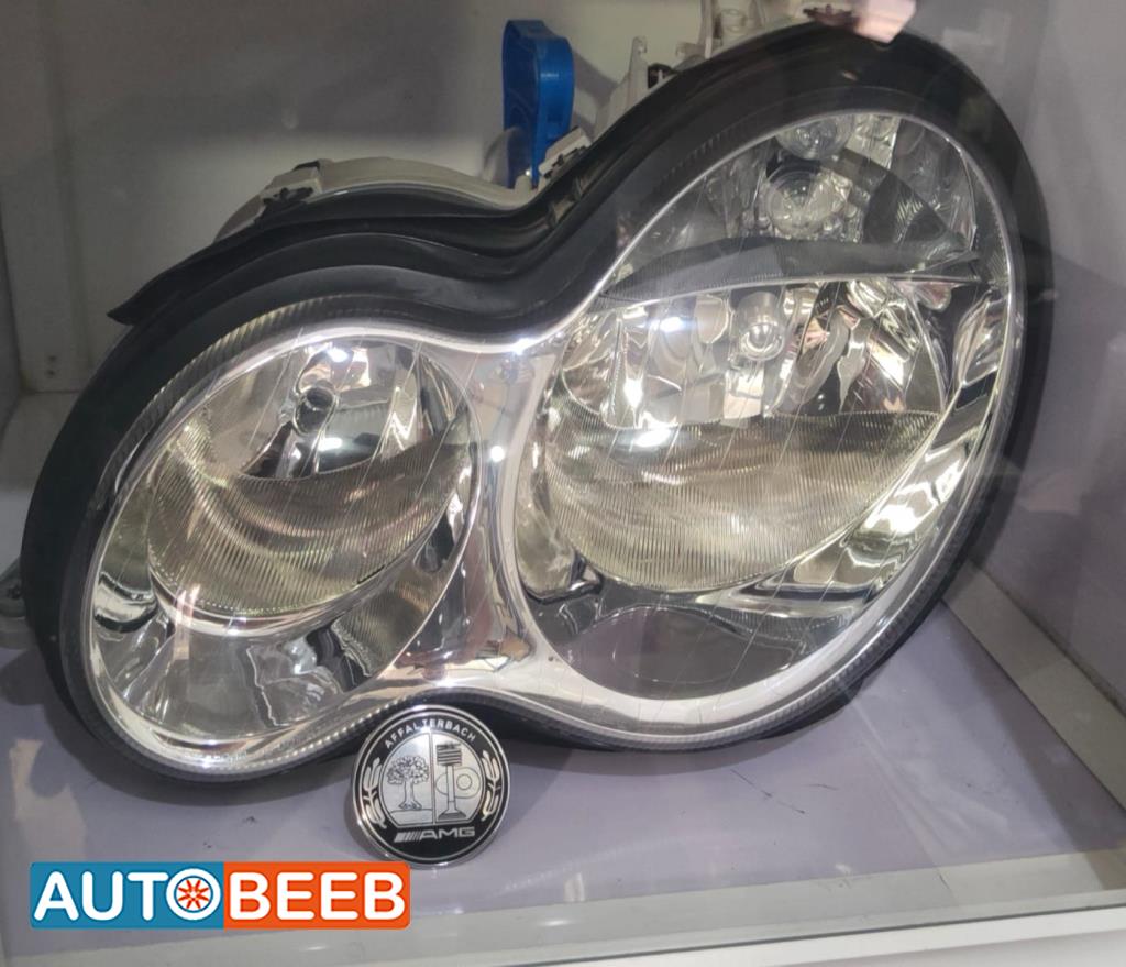 Lights Front light Mercedes Benz C200