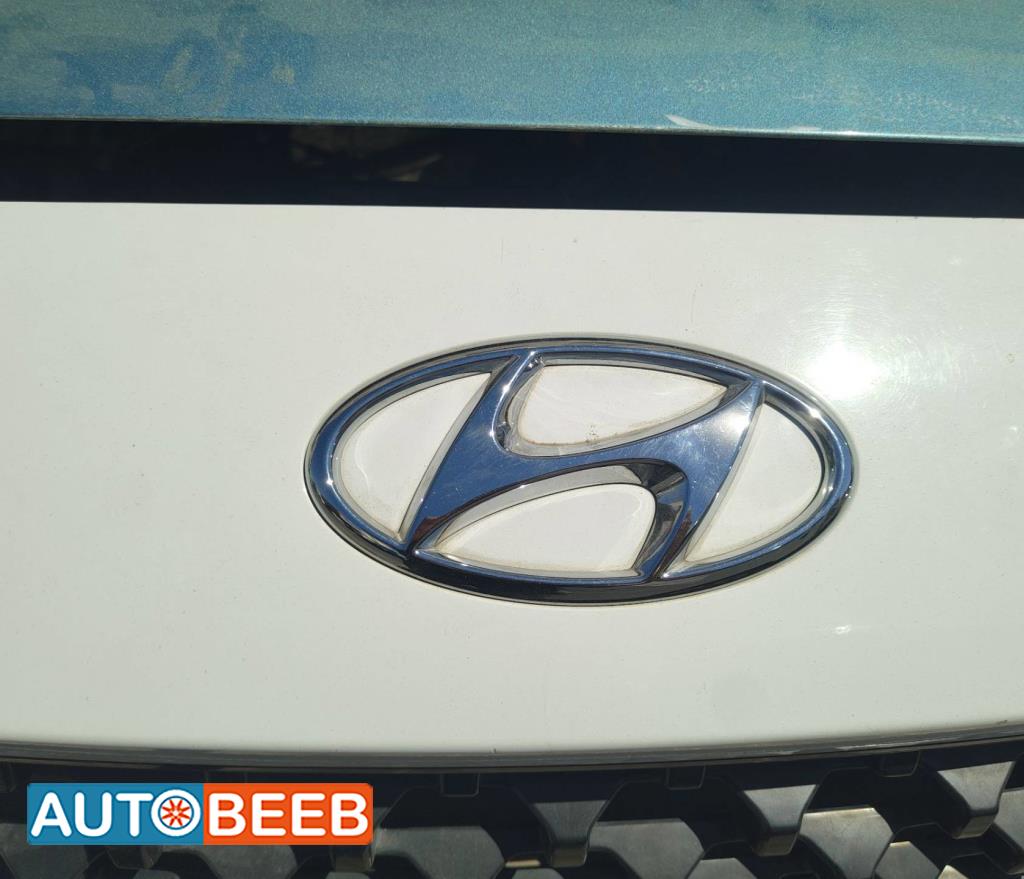 Body  Emblems Hyundai kona