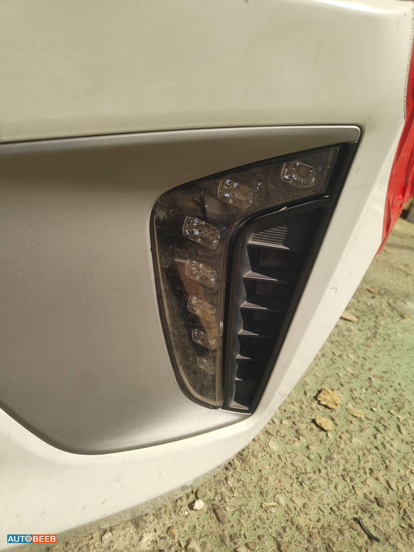 Lights Spotlight Hyundai Ioniq