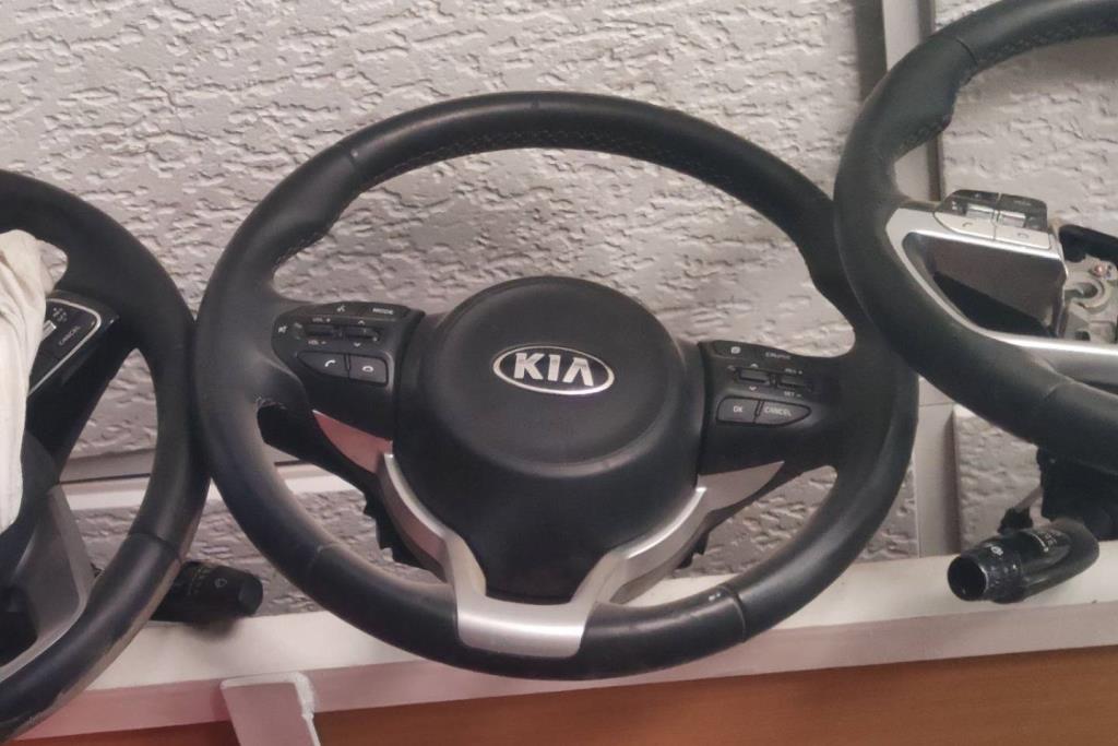 Cabin  Steering Wheel KIA Rio