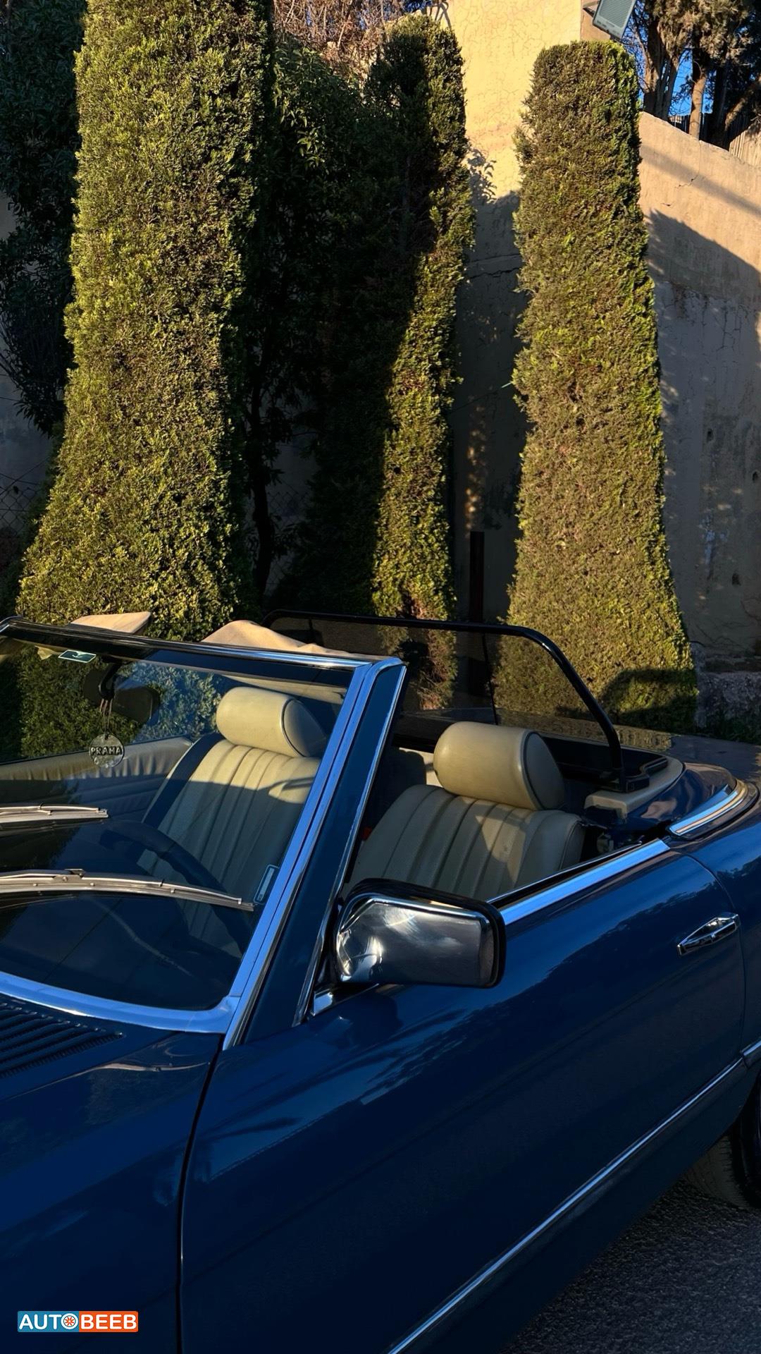Mercedes Benz SL300 1983