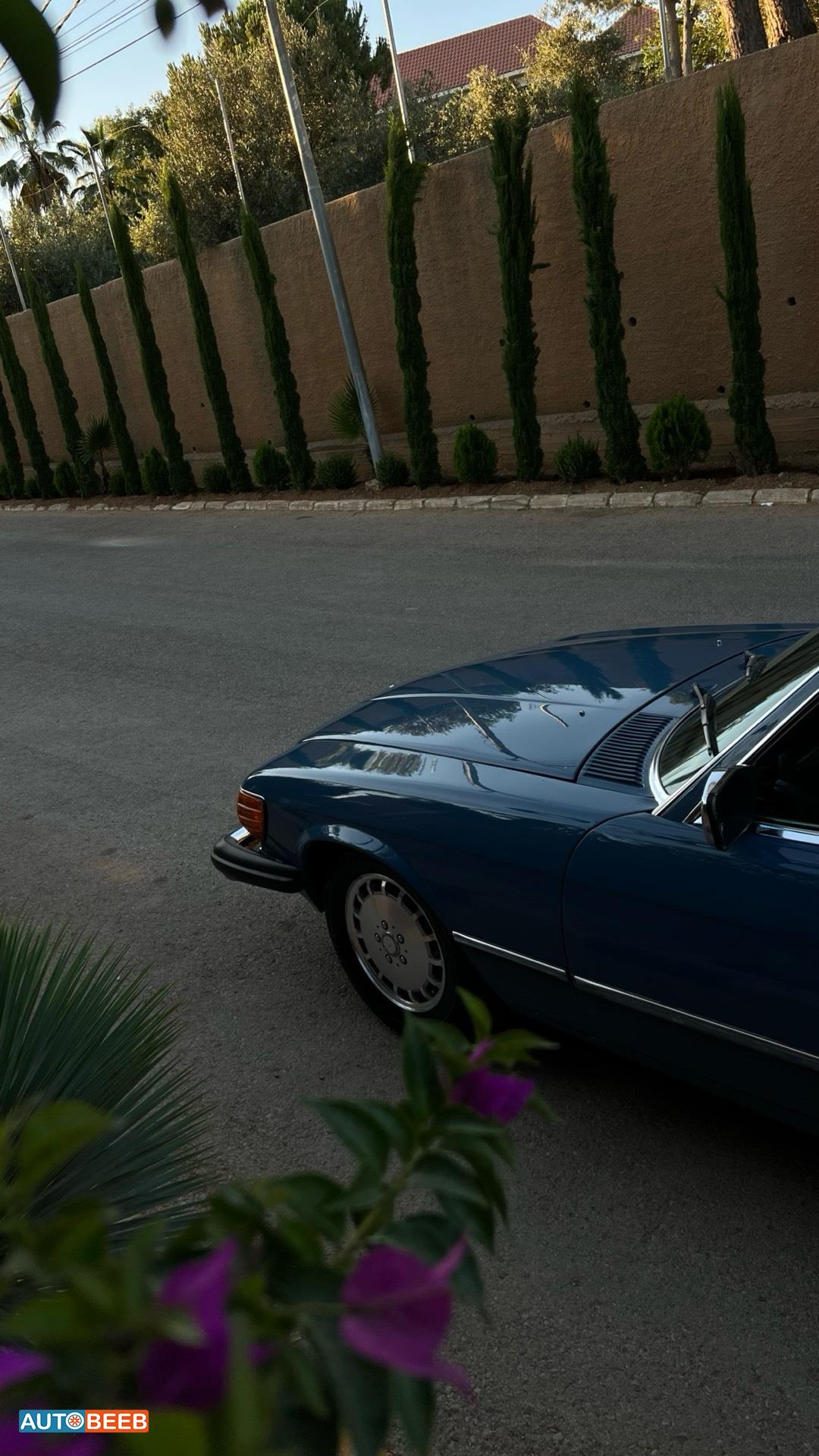 Mercedes Benz SL300 1983