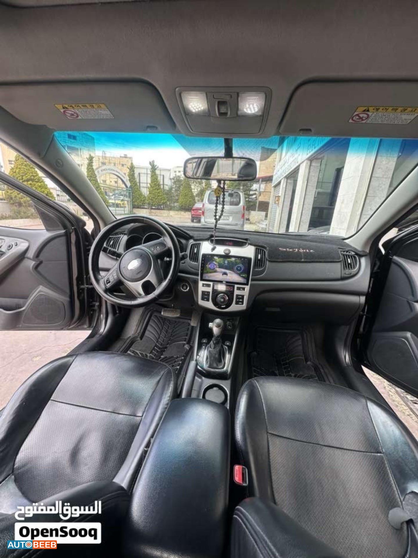 KIA Forte 2012