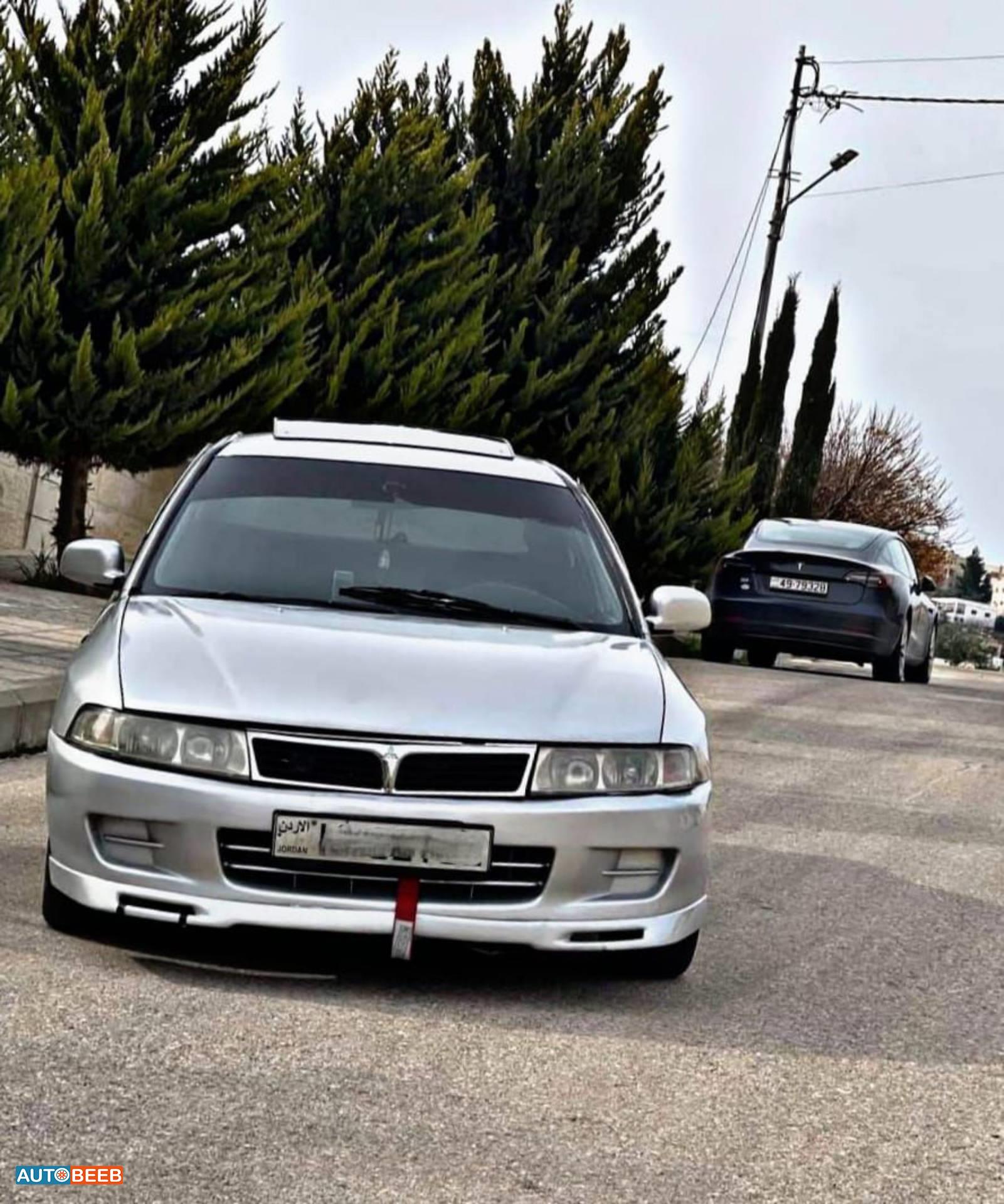 Mitsubishi Lancer 2000