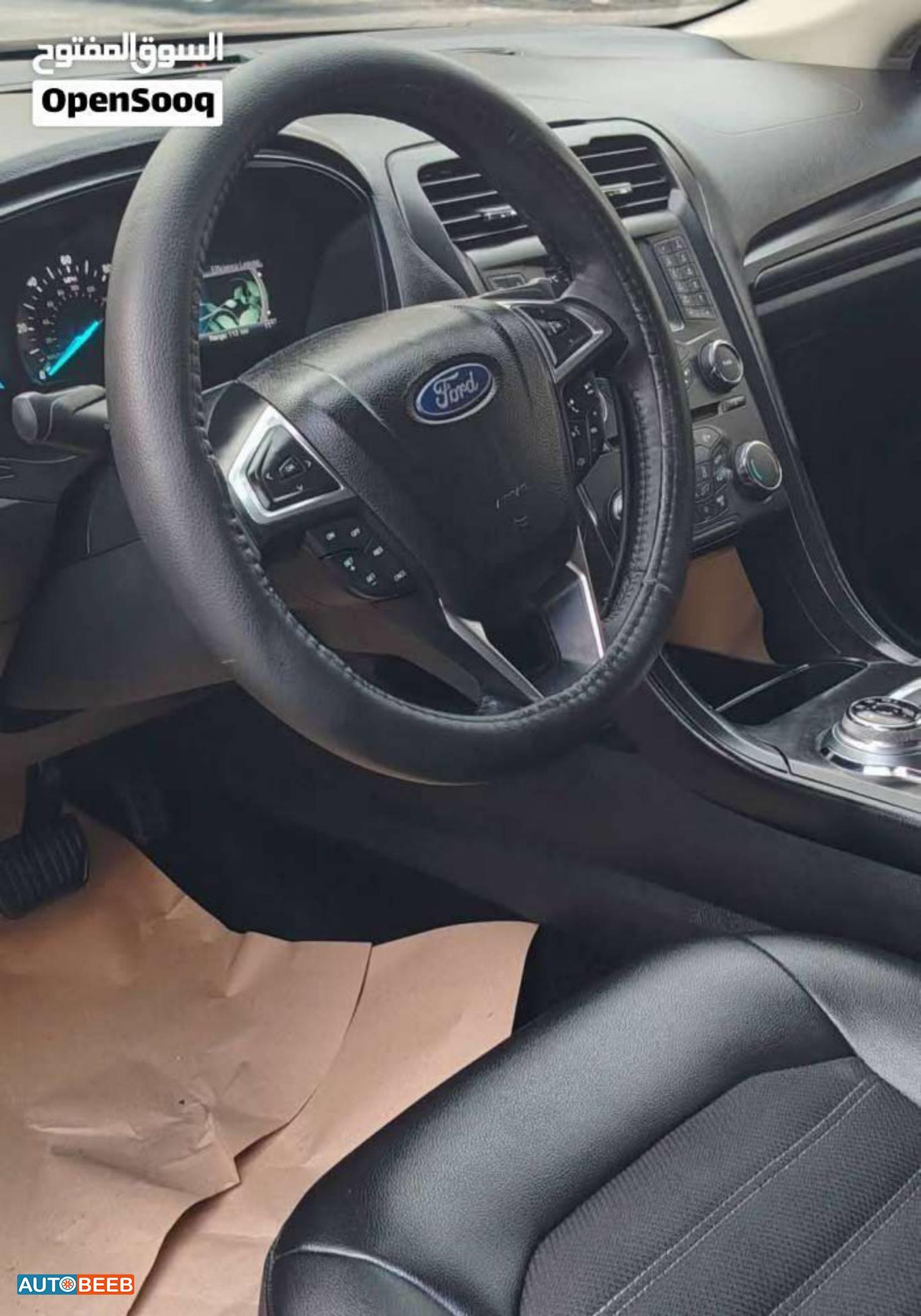 Ford Fusion 2017