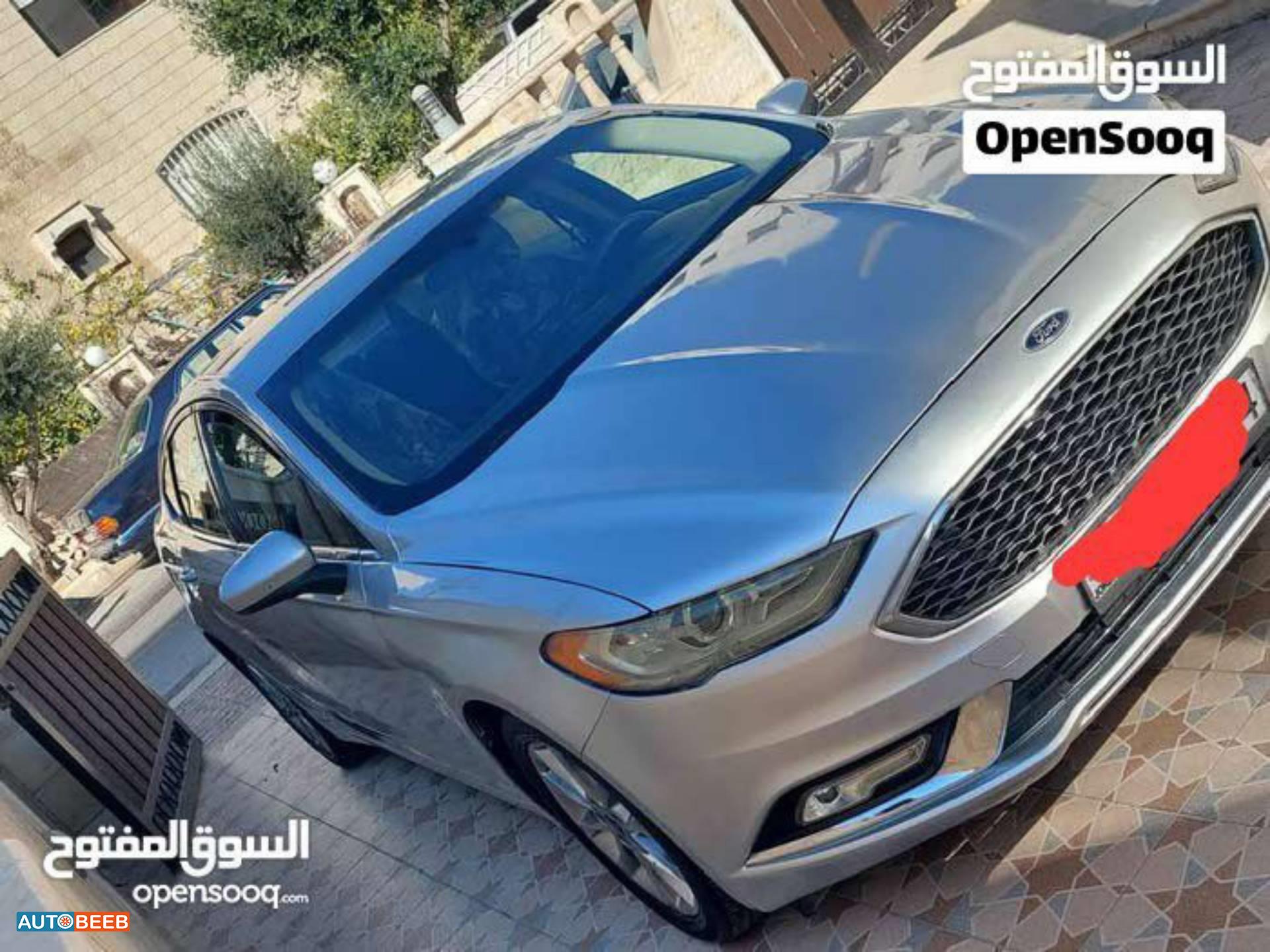 Ford Fusion 2017