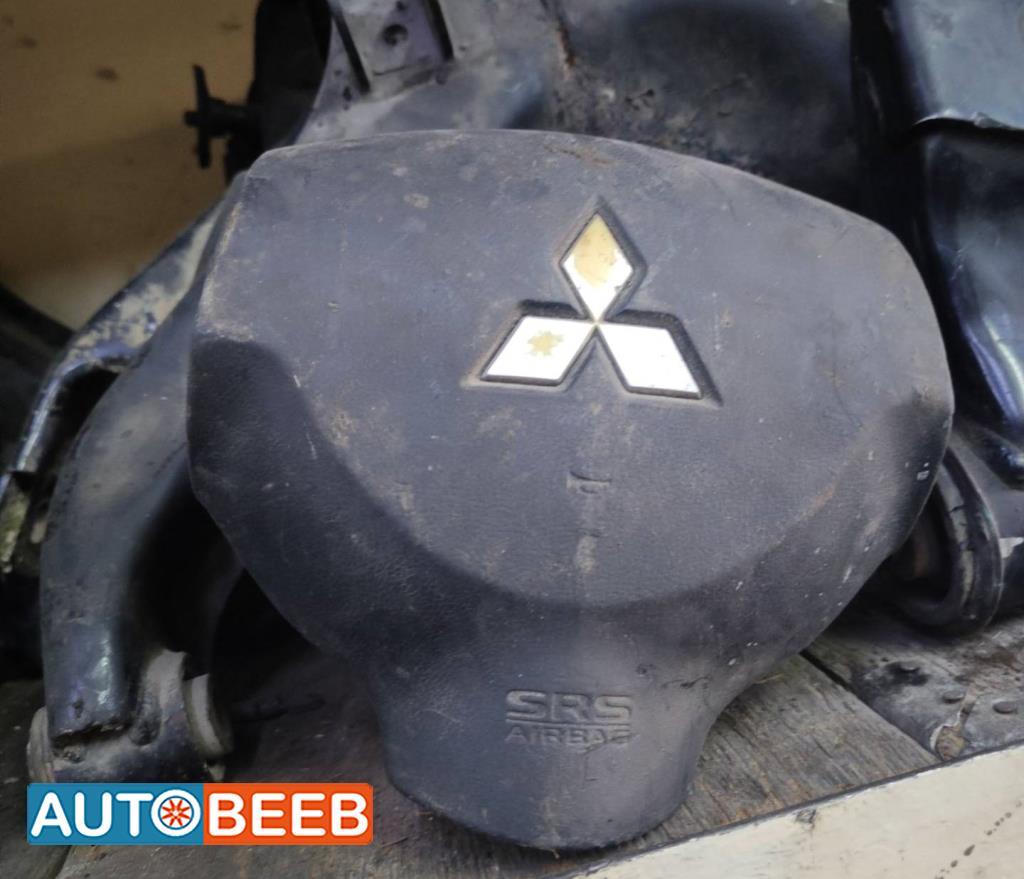 Cabin  Steering Wheel Mitsubishi L200