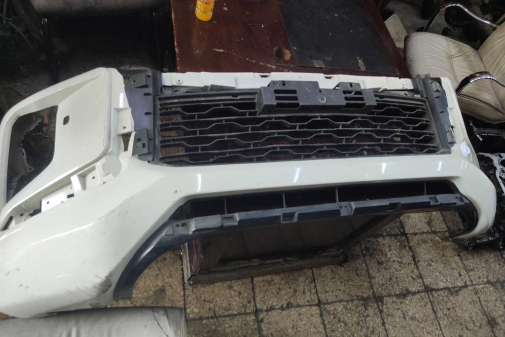 Body  Bumper Mitsubishi L200