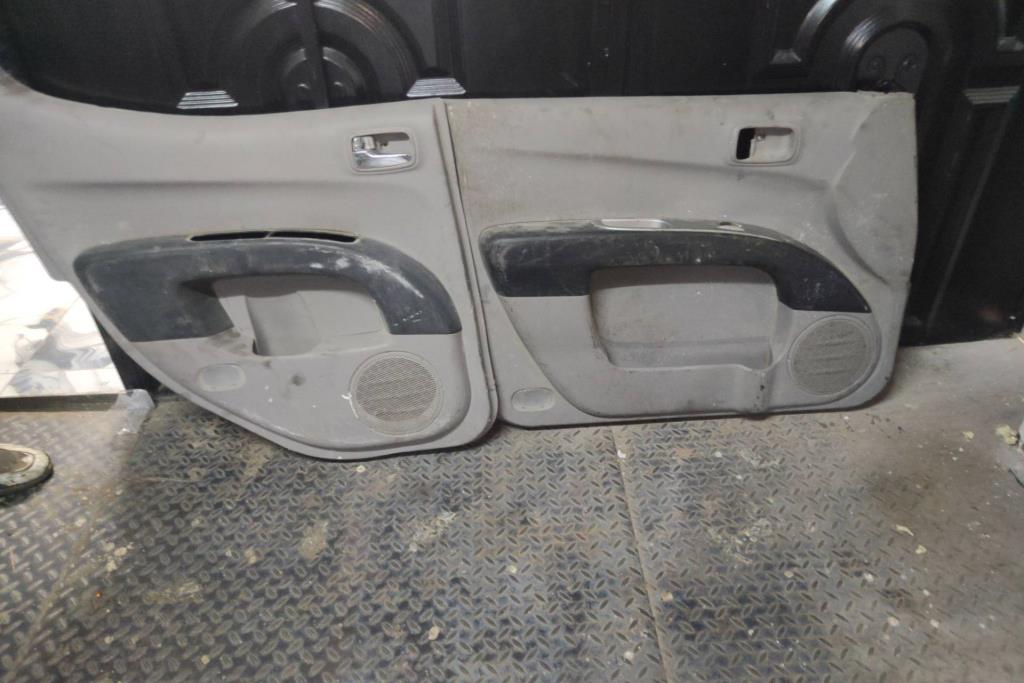 Cabin  Interior Restoration Kit Mitsubishi L200