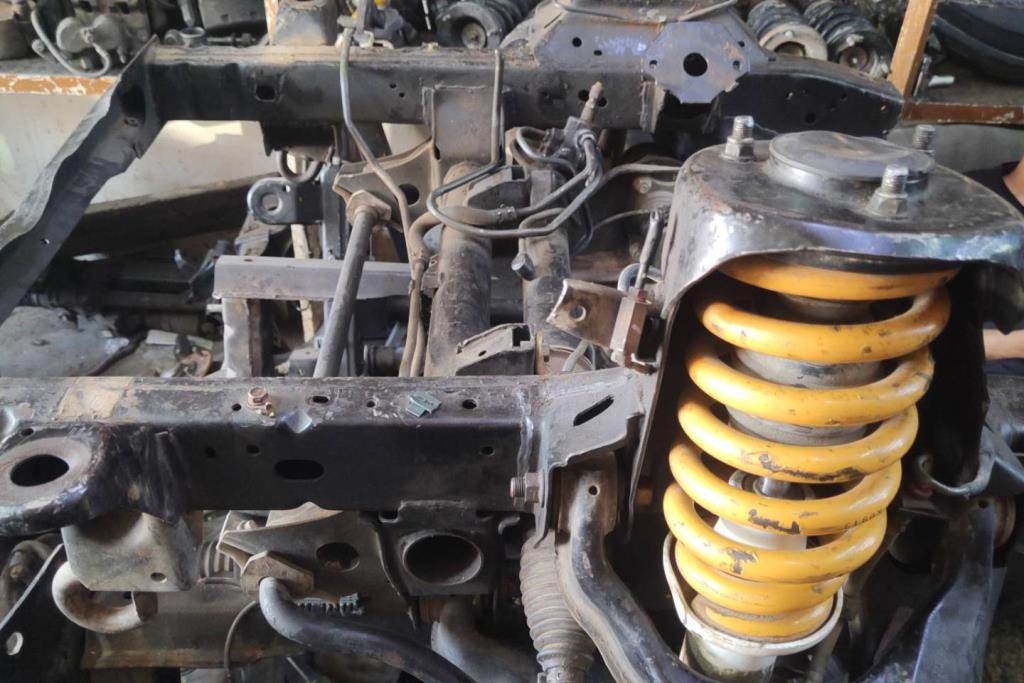 Mechanics  Mitsubishi L200