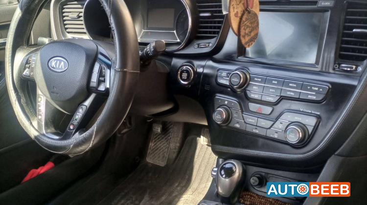 KIA K5 2012