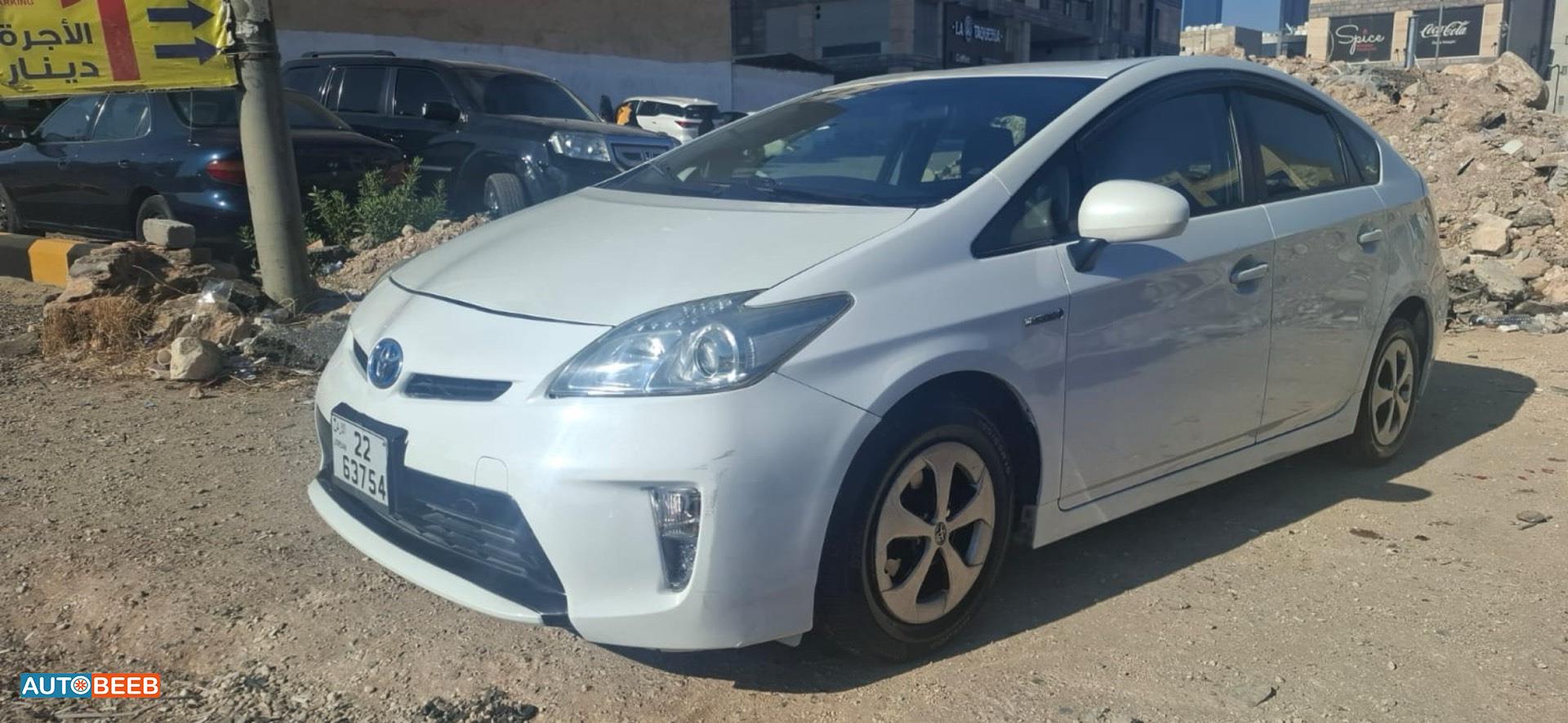 Toyota Prius 2015
