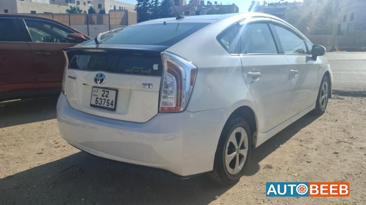 Toyota Prius 2015