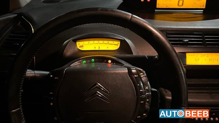 Citroen DS4 2009