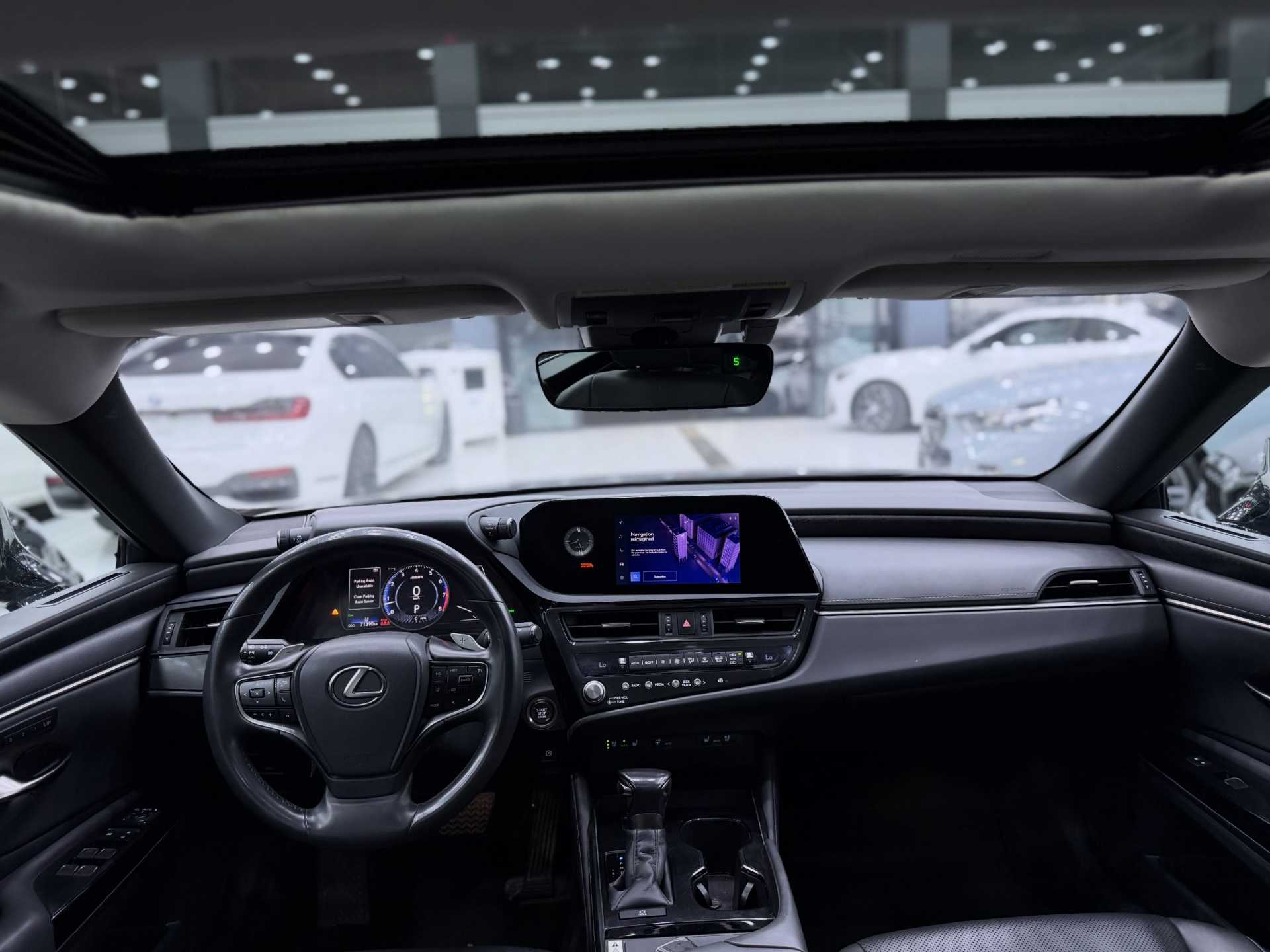 Lexus ES350 2023