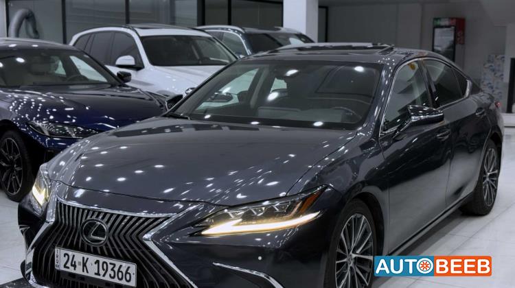 Lexus ES350 2023