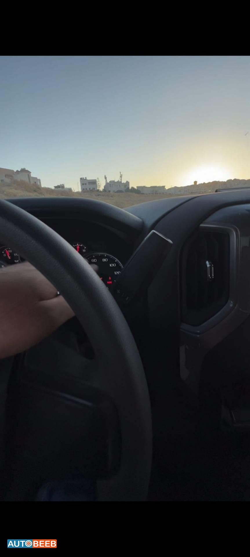 Chevrolet Silverado 2020