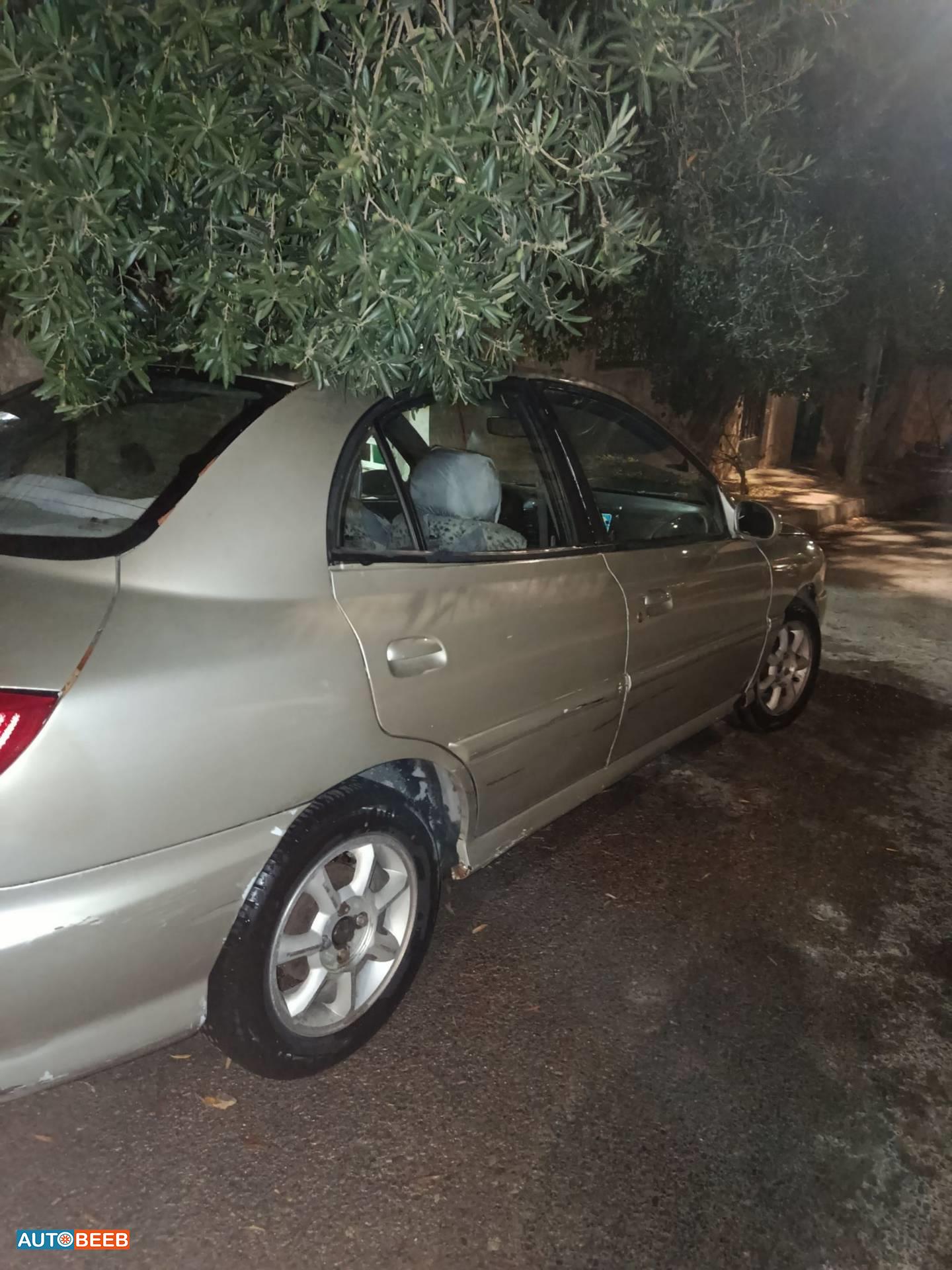 KIA Rio 2000