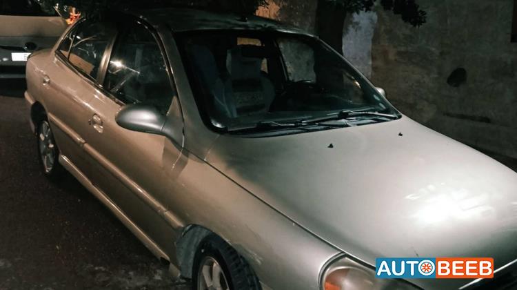 KIA Rio 2000