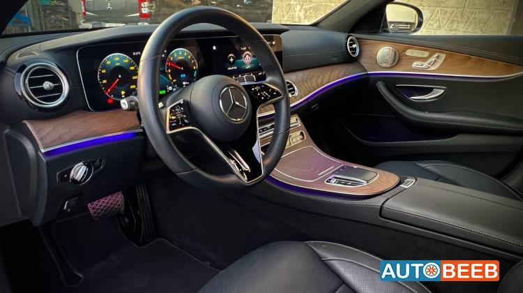مرسيدس بنز E300 2021