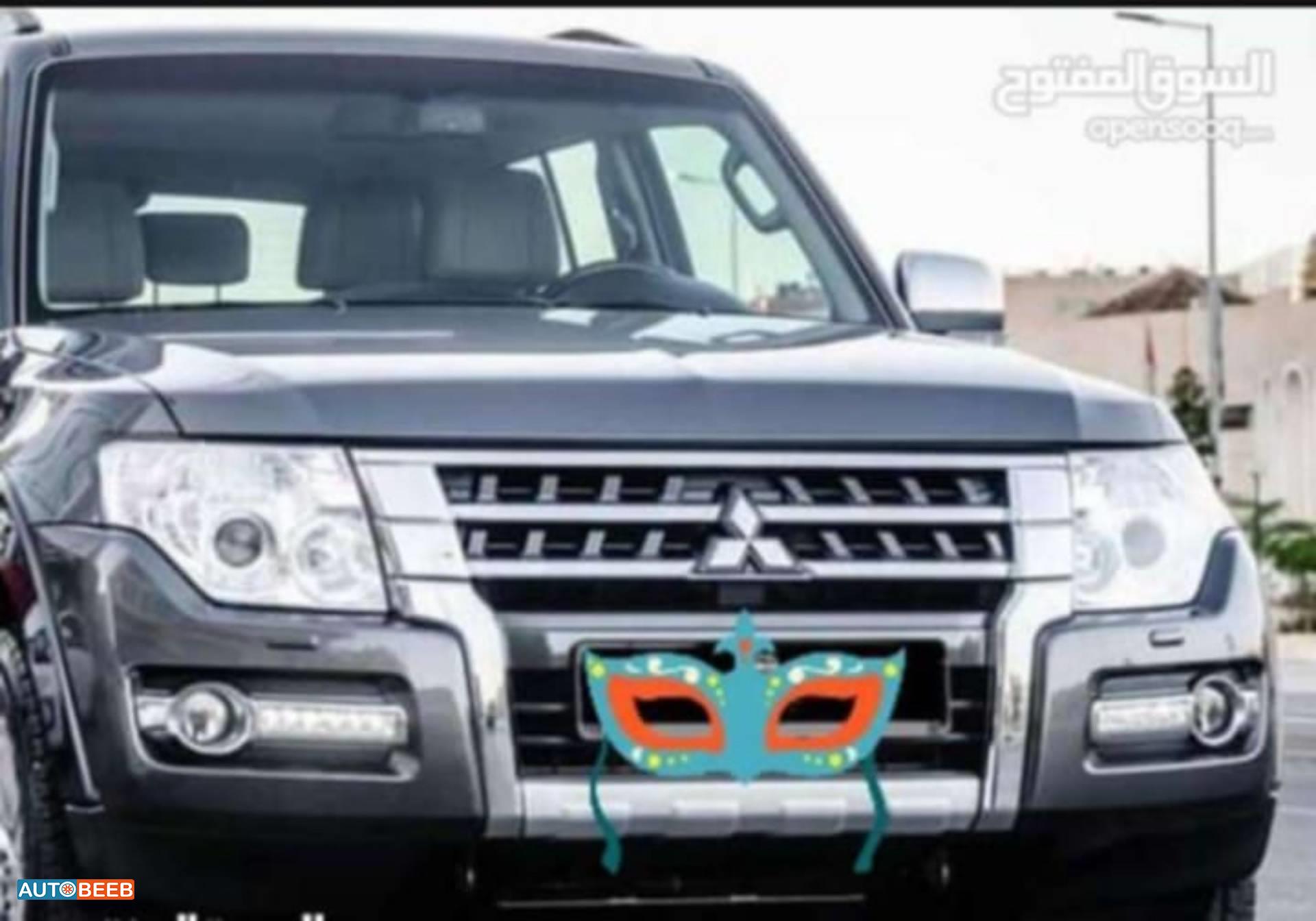 Mitsubishi Pajero 2012