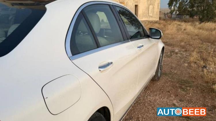 Mercedes Benz C300 2018