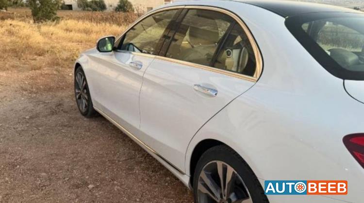 Mercedes Benz C300 2018