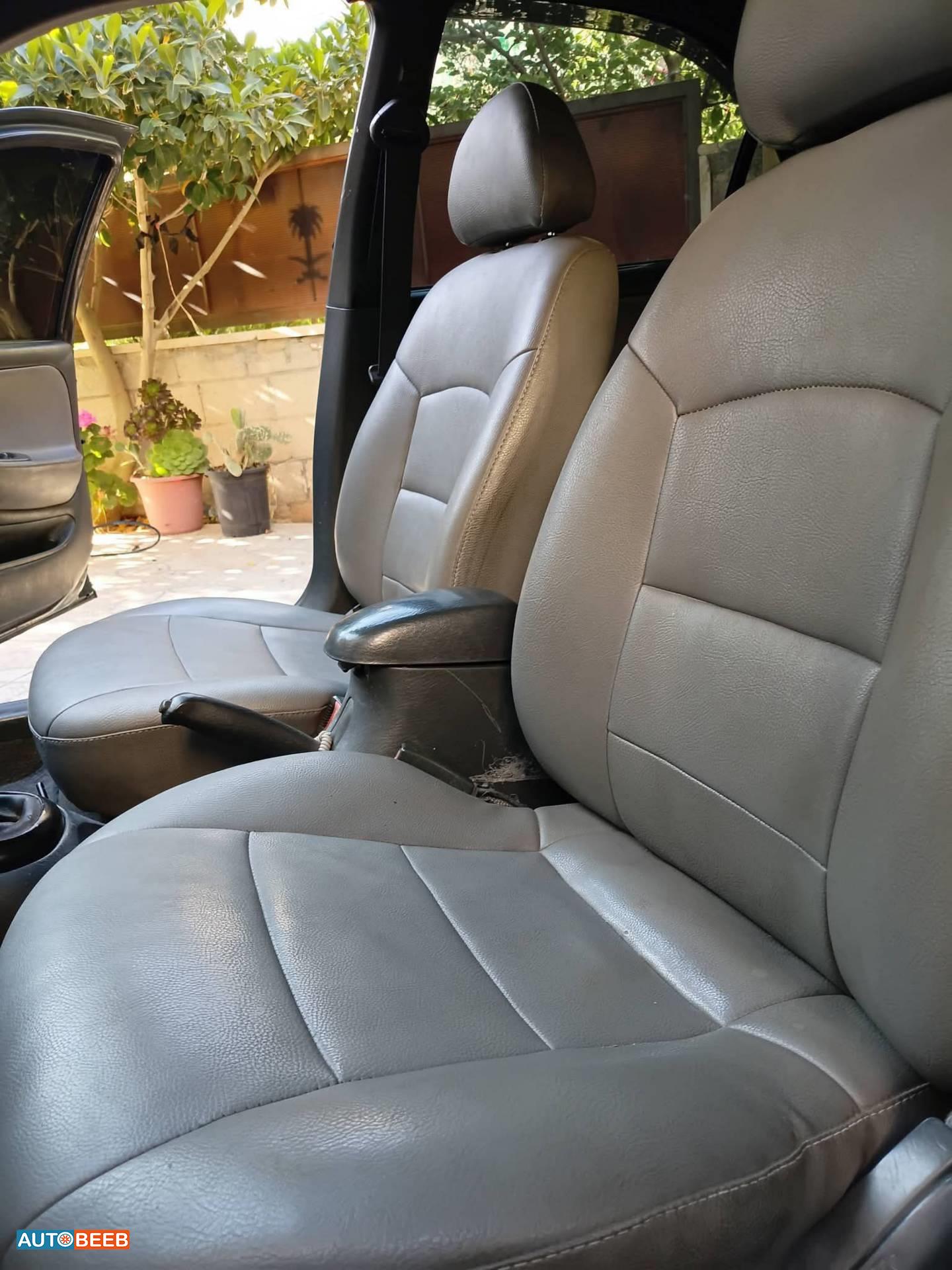 Hyundai Avante 1997