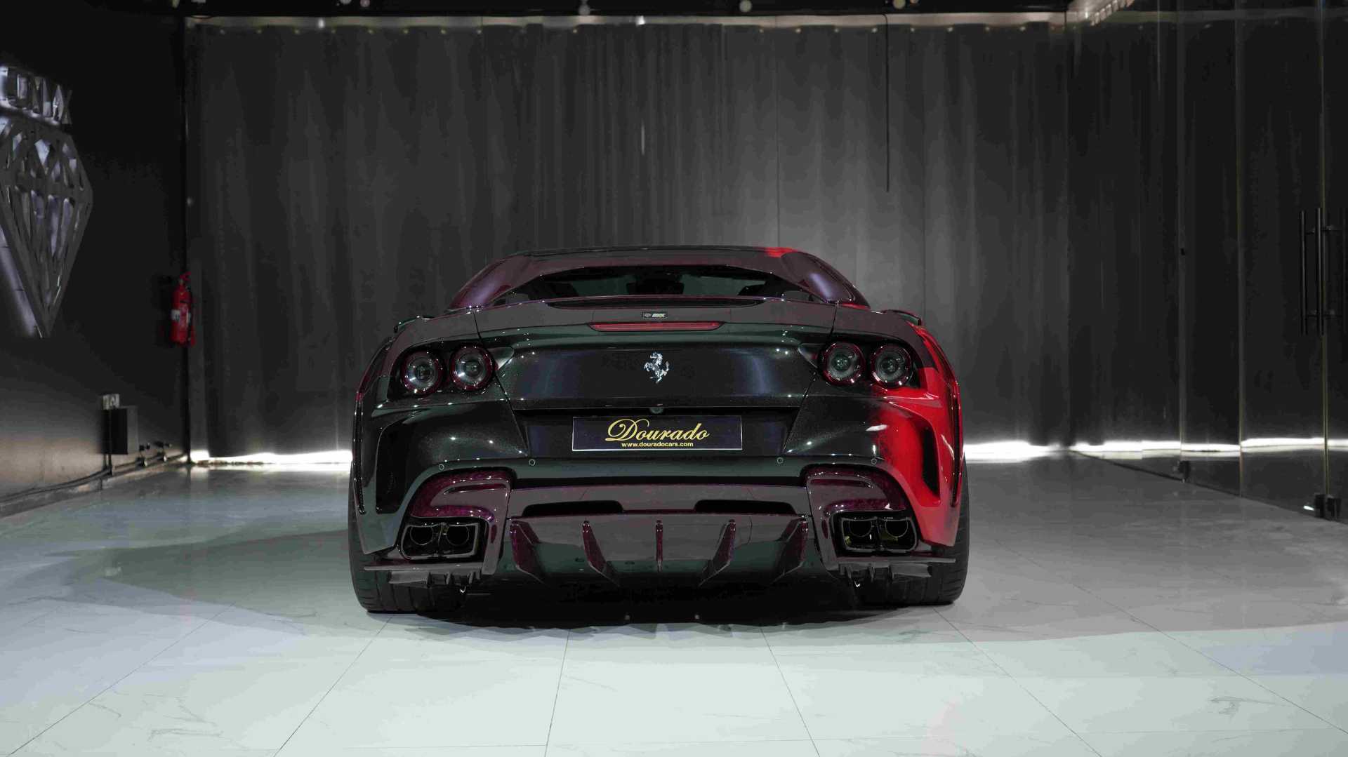 Ferrari 812 2023