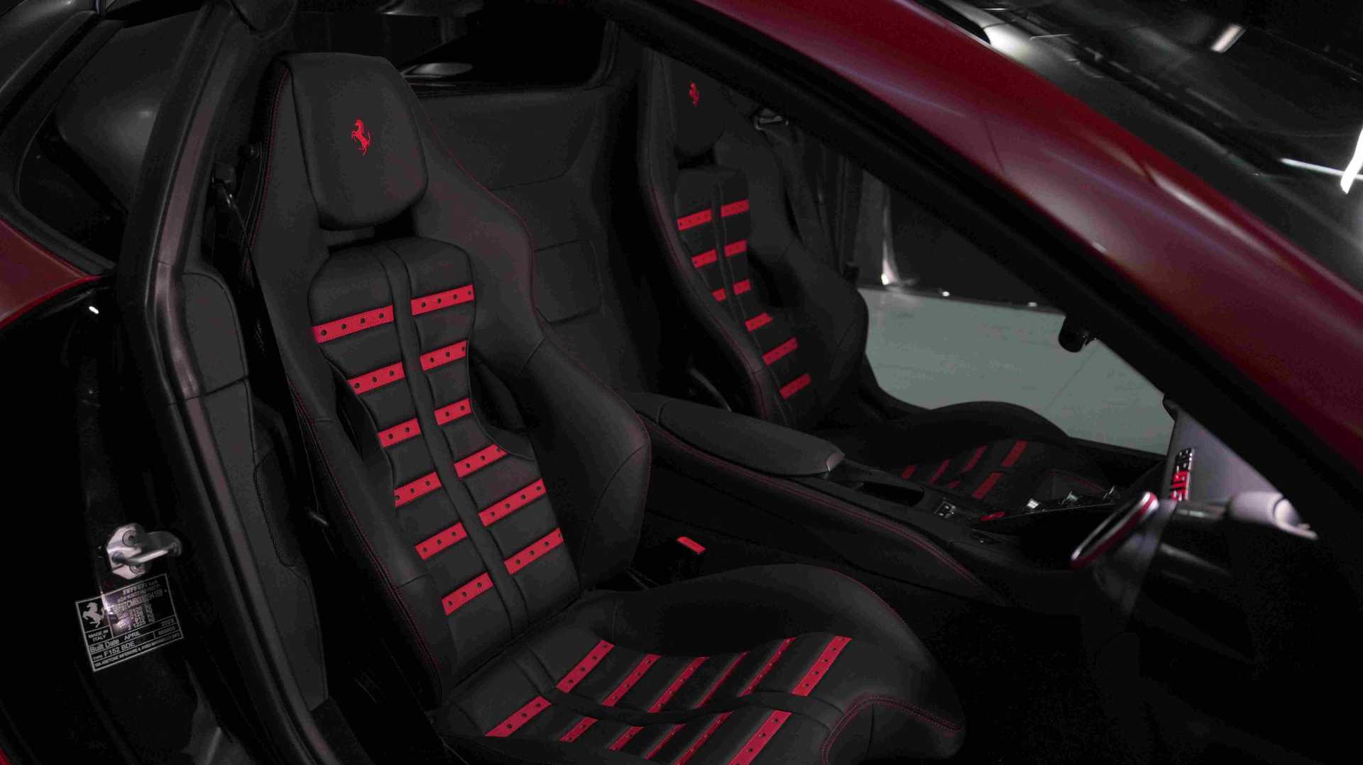 Ferrari 812 2023
