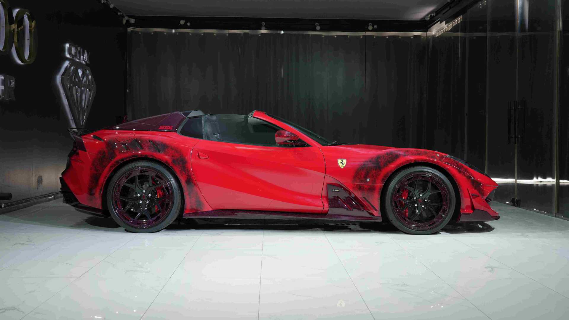 Ferrari 812 2023