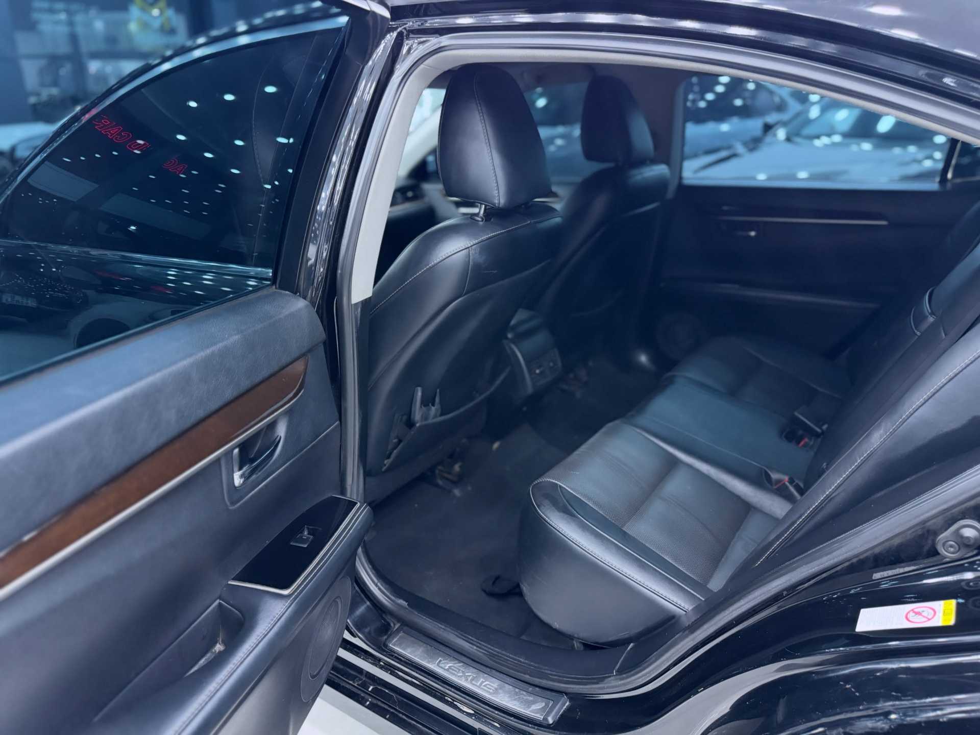 Lexus ES350 2016