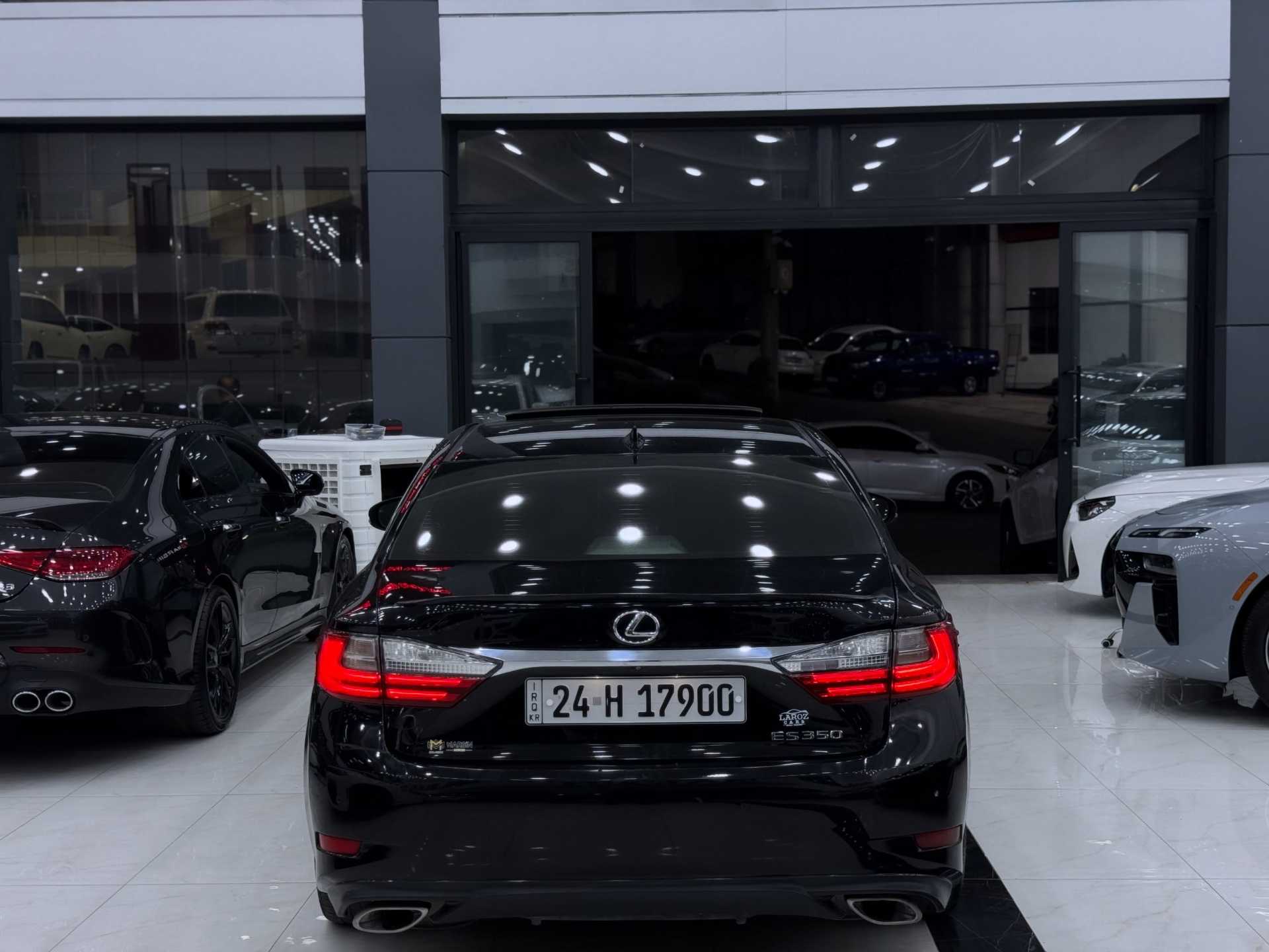 Lexus ES350 2016