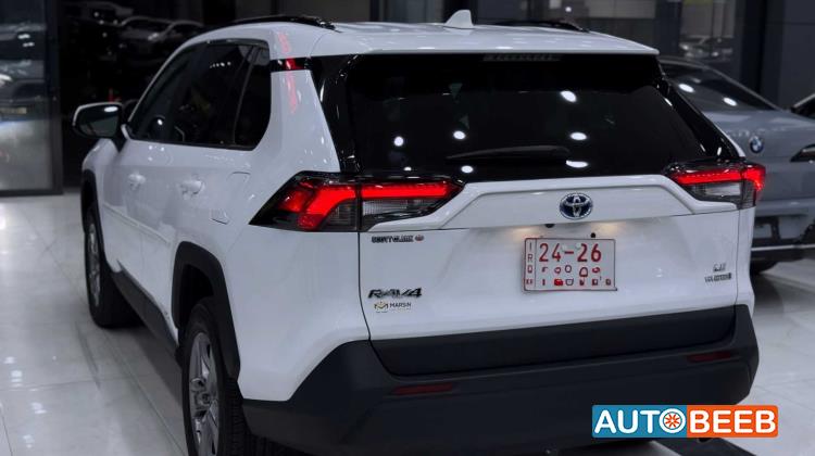 Toyota RAV4 2024