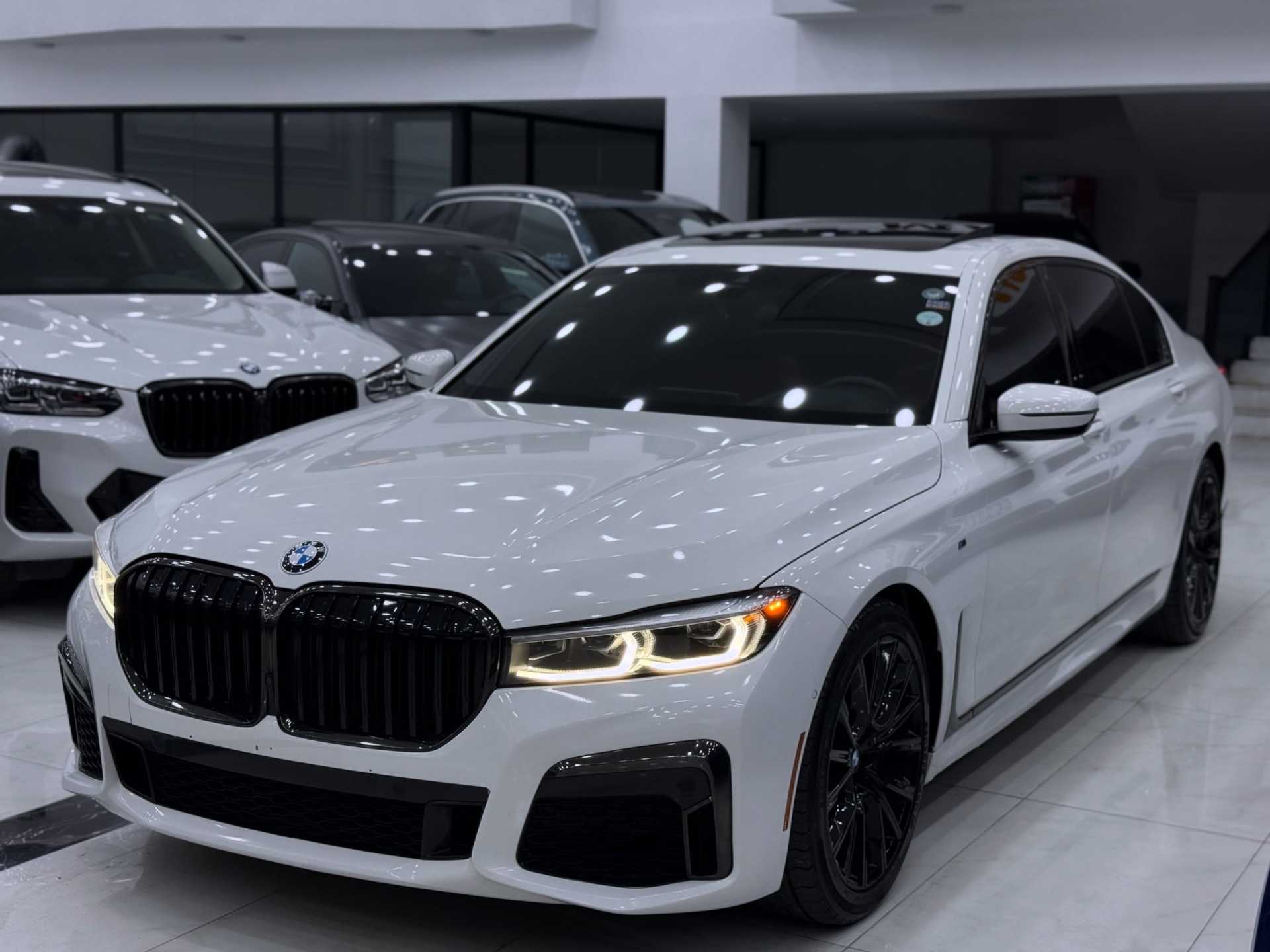 BMW 740i 2022