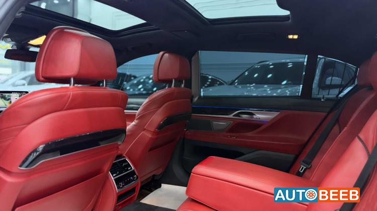 BMW 740i 2022