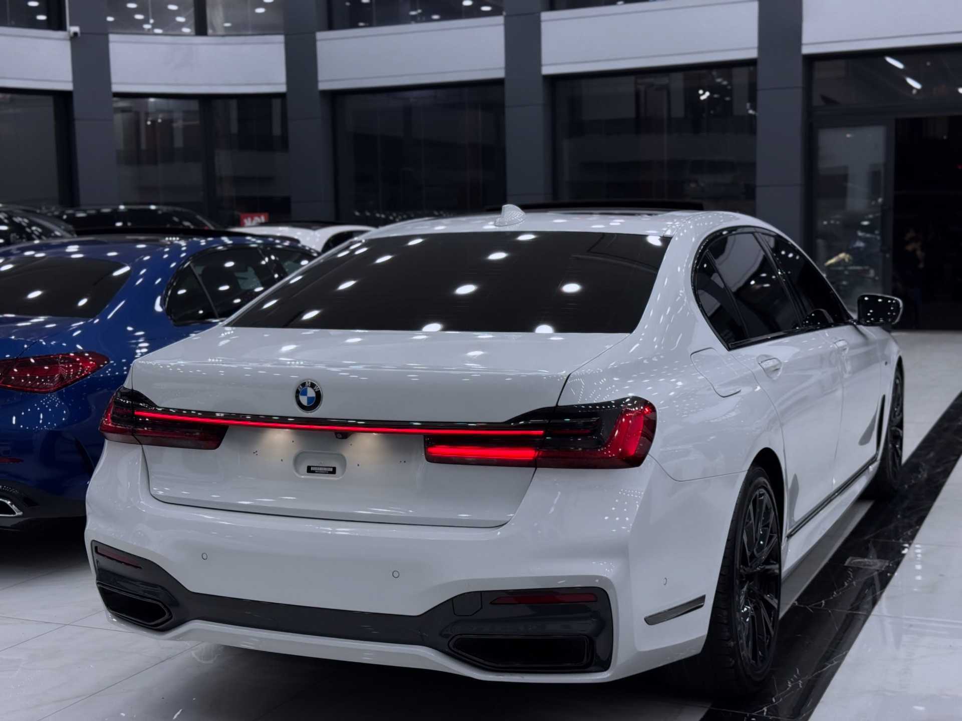 BMW 740i 2022