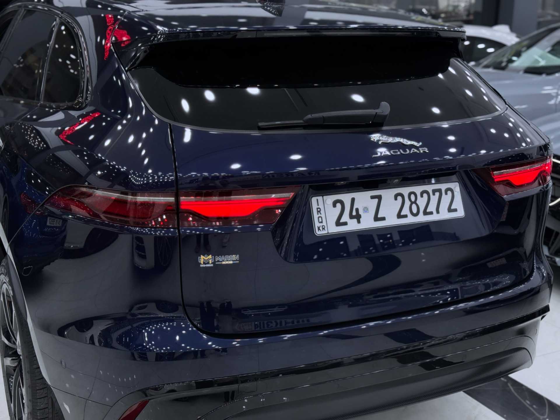 جاكوار F-Pace 2021