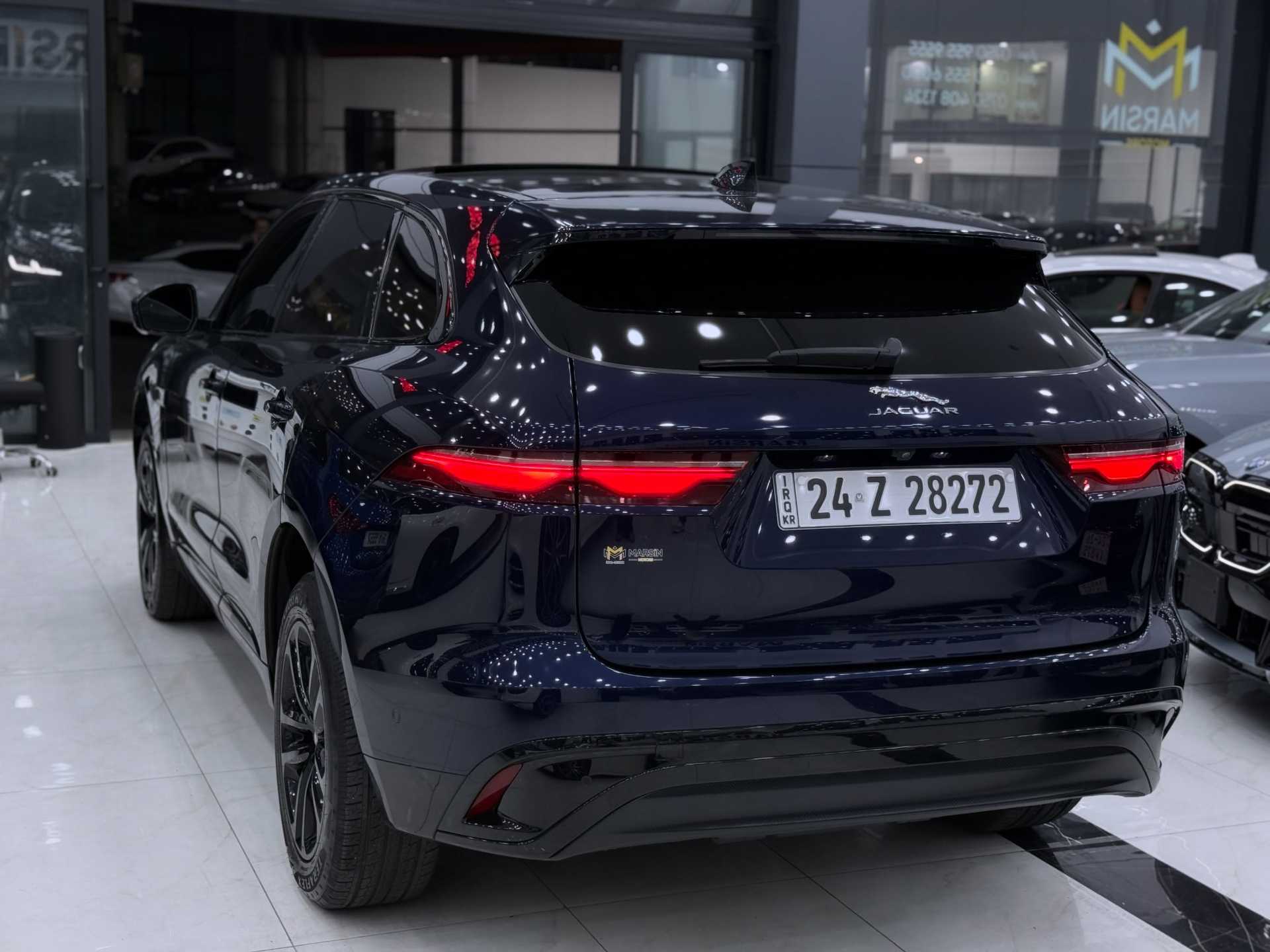 جاكوار F-Pace 2021