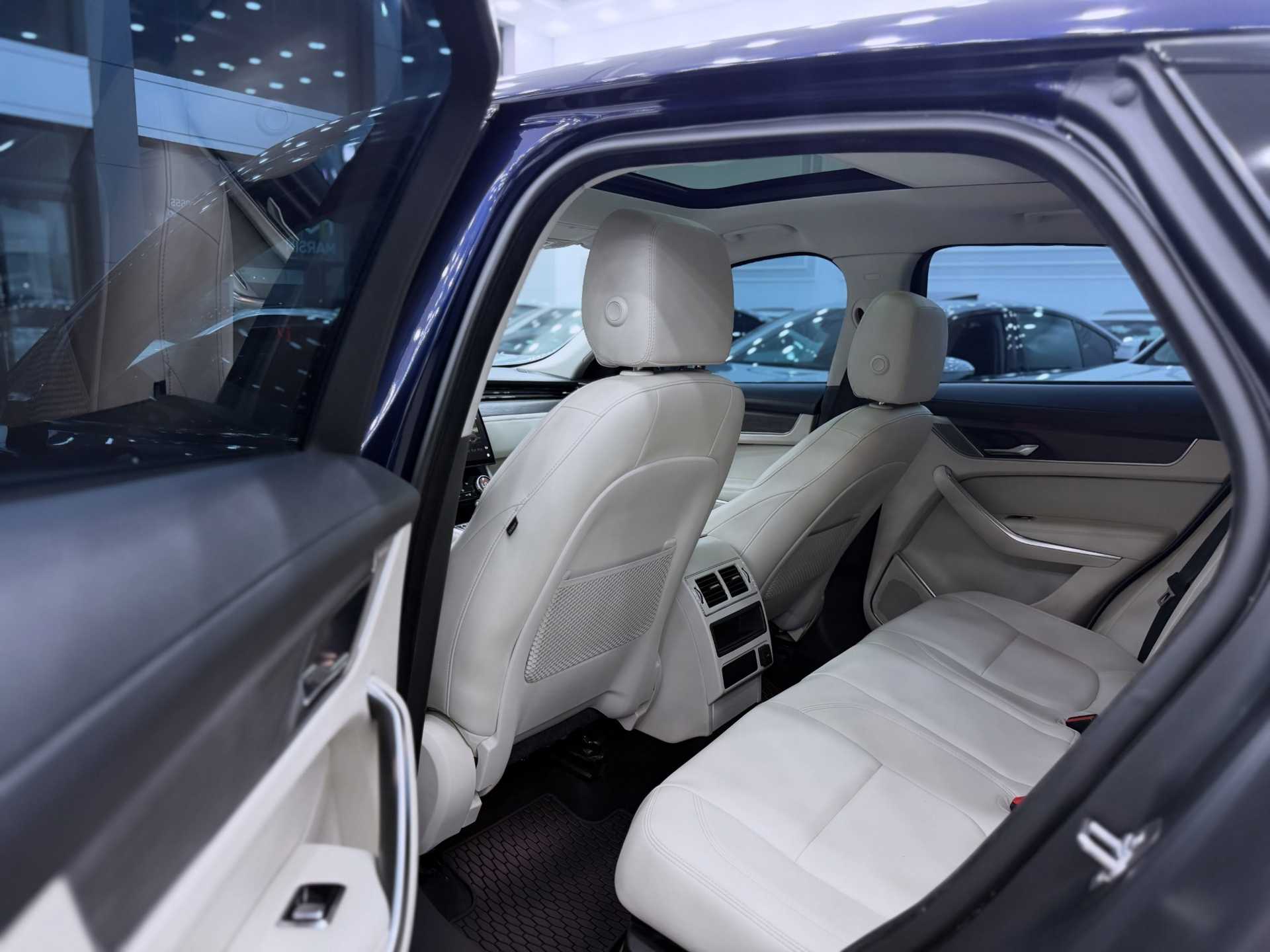 جاكوار F-Pace 2021