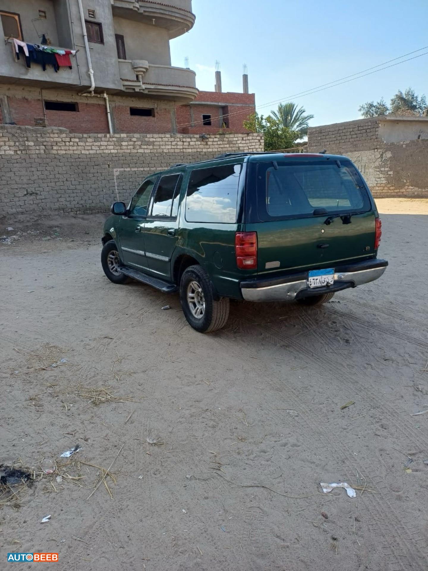 فورد اكسبيديشن 2001