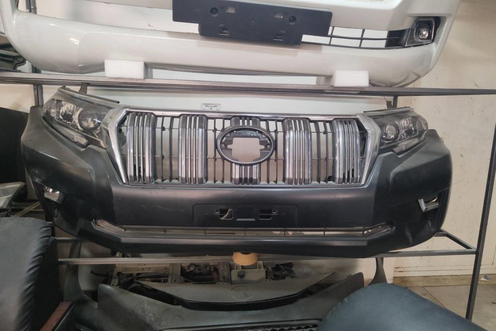 Body  Bumper Toyota Prado