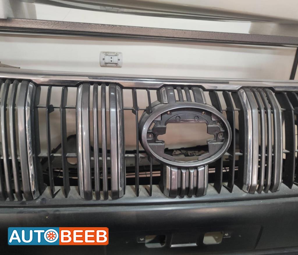 Body  Grilles Toyota Prado