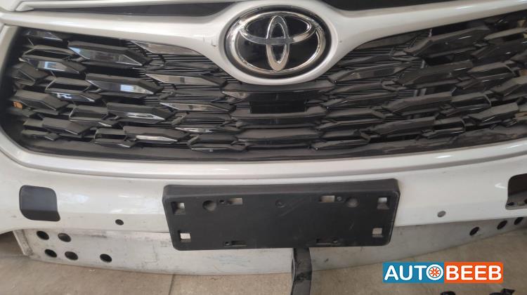 Body  Grilles Toyota Highlander