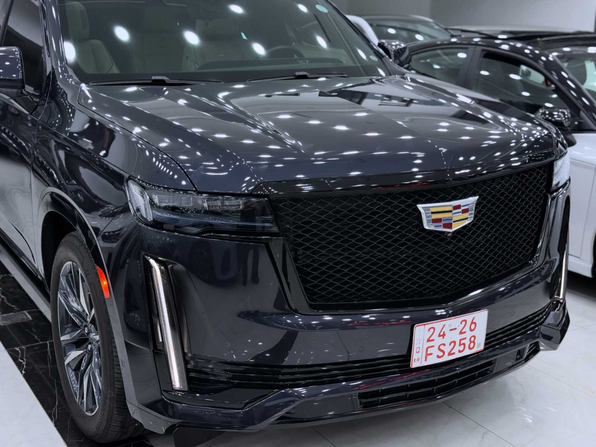 Cadillac Escalade 2024