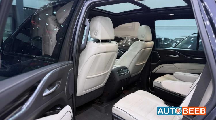 Cadillac Escalade 2024